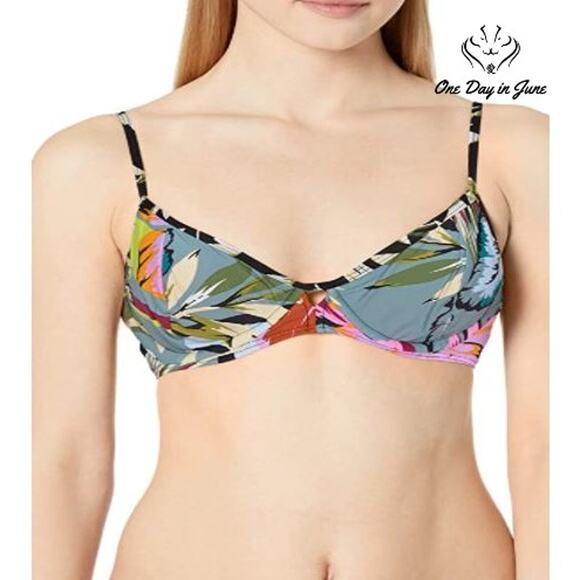 BCBGeneration Underwire Bikini Top Swimsuit Size XXS - Picture 1 of 4